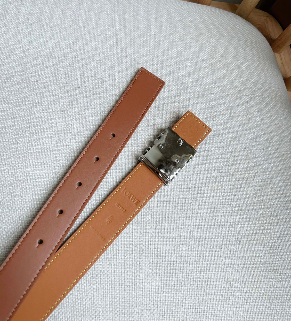 Catalogue article aee3e9d539 — view 3