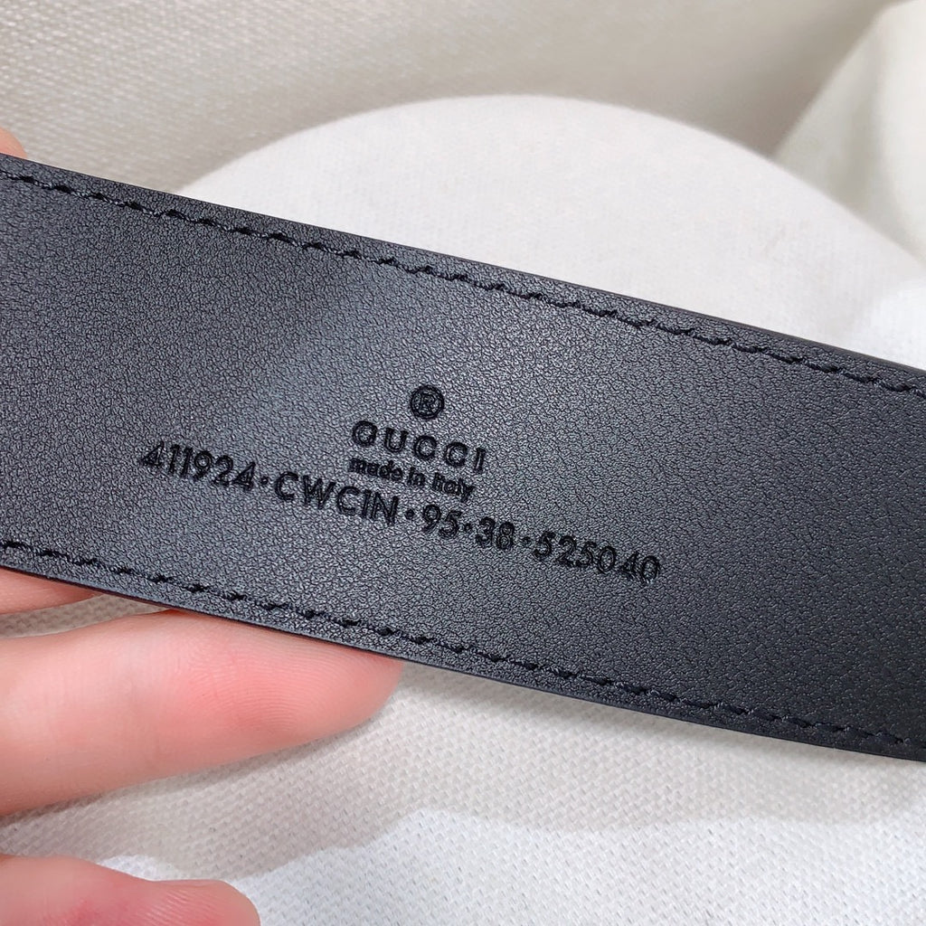 Catalogue article 61476917f1 — view 6