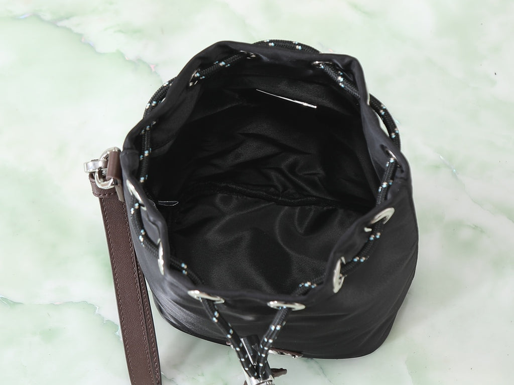 Catalogue article 67fd2edb30 — view 6