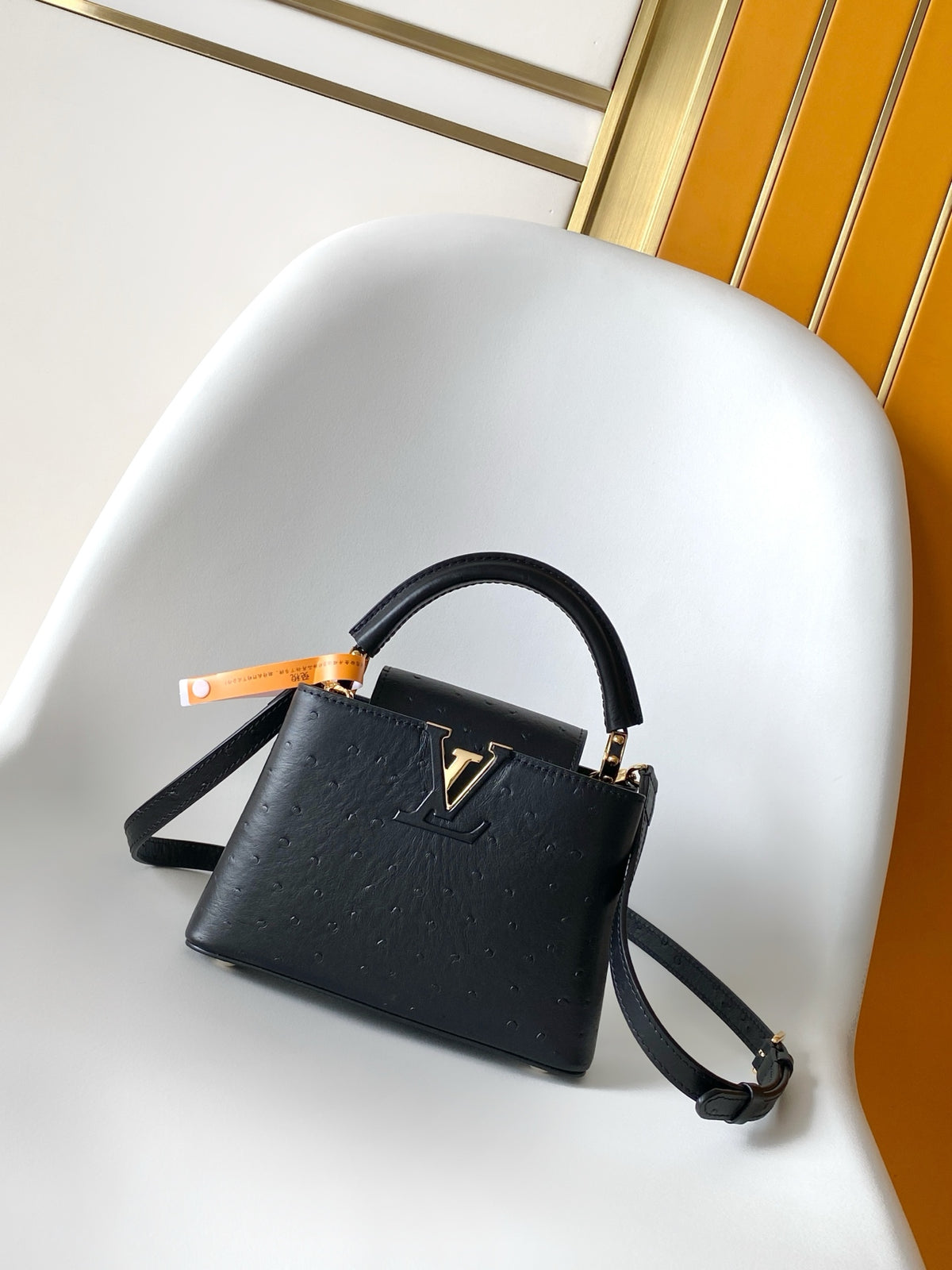 Catalogue article 203a64f04a — view 1