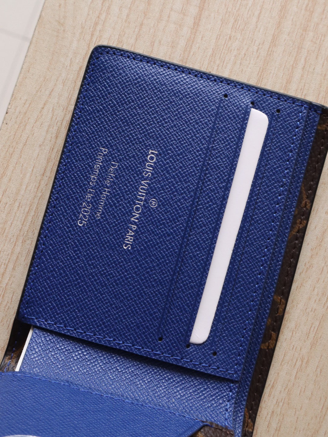 Catalogue article 7fe624444a — view 5