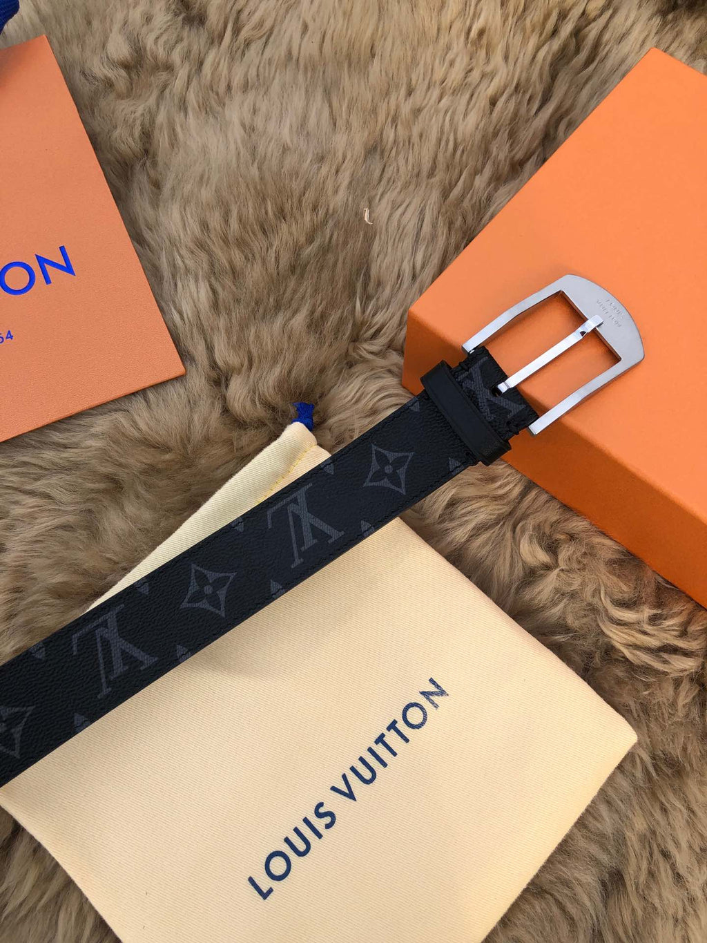 Catalogue article d2871f5b19 — view 5