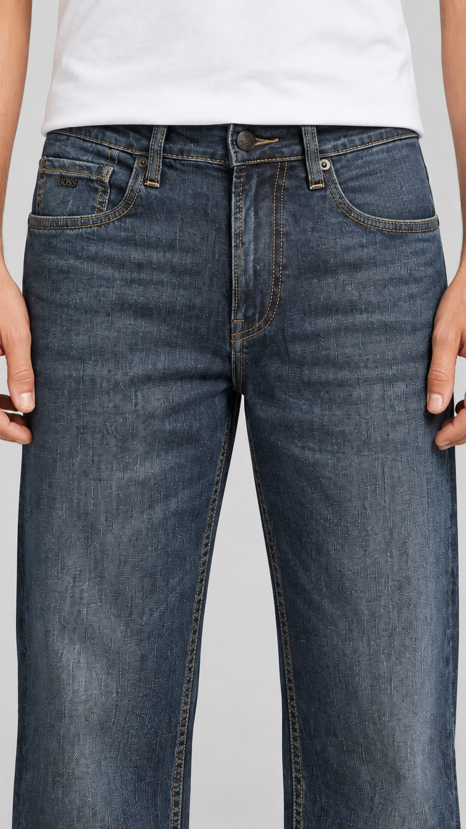 Men’s Wide-Leg Jeans – Dark Vintage Indigo - front detail