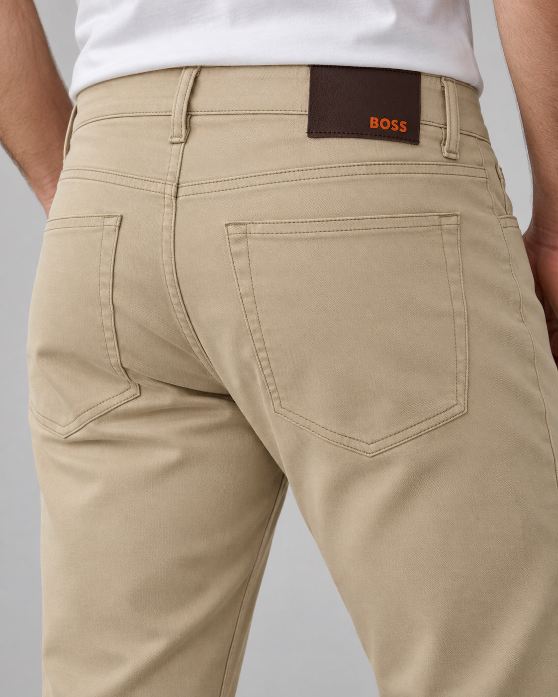 Men’s Five-Pocket Pants – Sand Beige - back detail