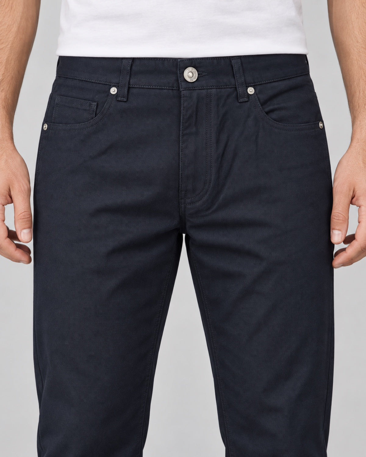 Men’s Five-Pocket Trousers – Midnight Navy - front detail