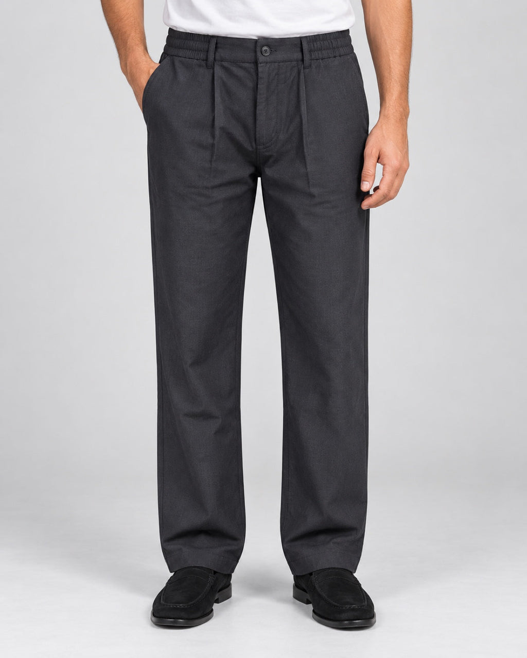 Men’s Deep-Charcoal Pleated Trousers - front view