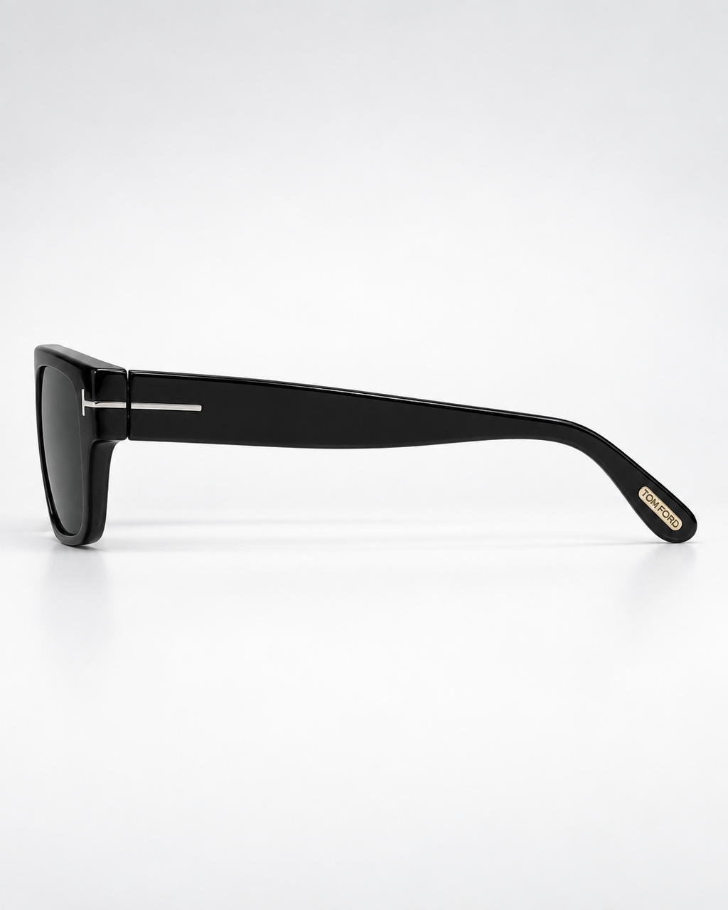 tom ford ft0907 c001 sunglasses — side product view
