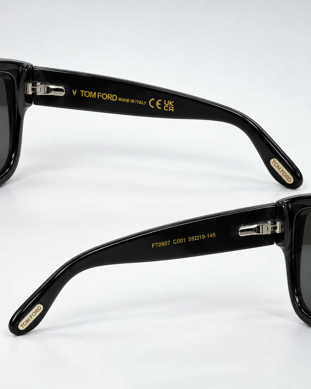 tom ford ft0907 c001 sunglasses — inner temple detail