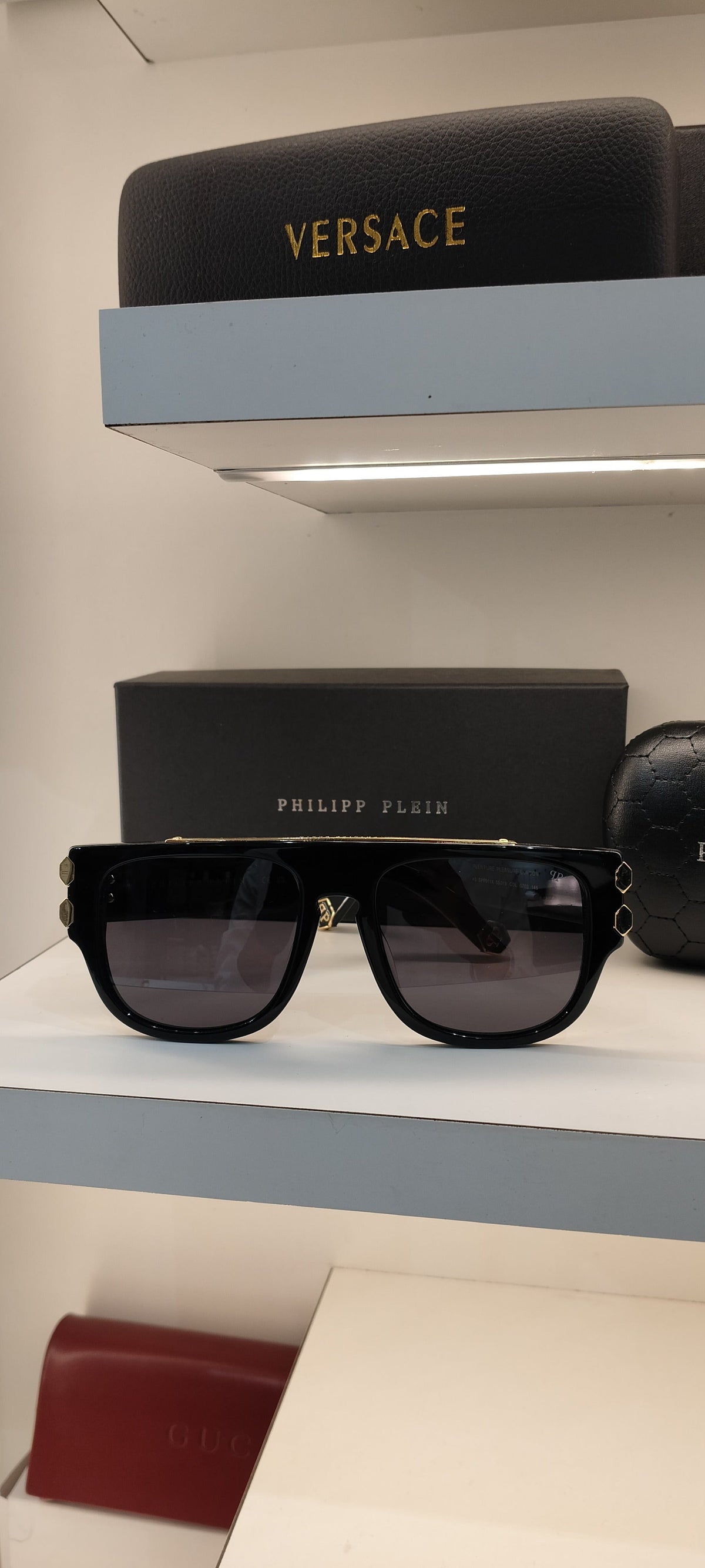PP — Black Oversized Square Sunglasses – Model 1 - actual product photograph 1