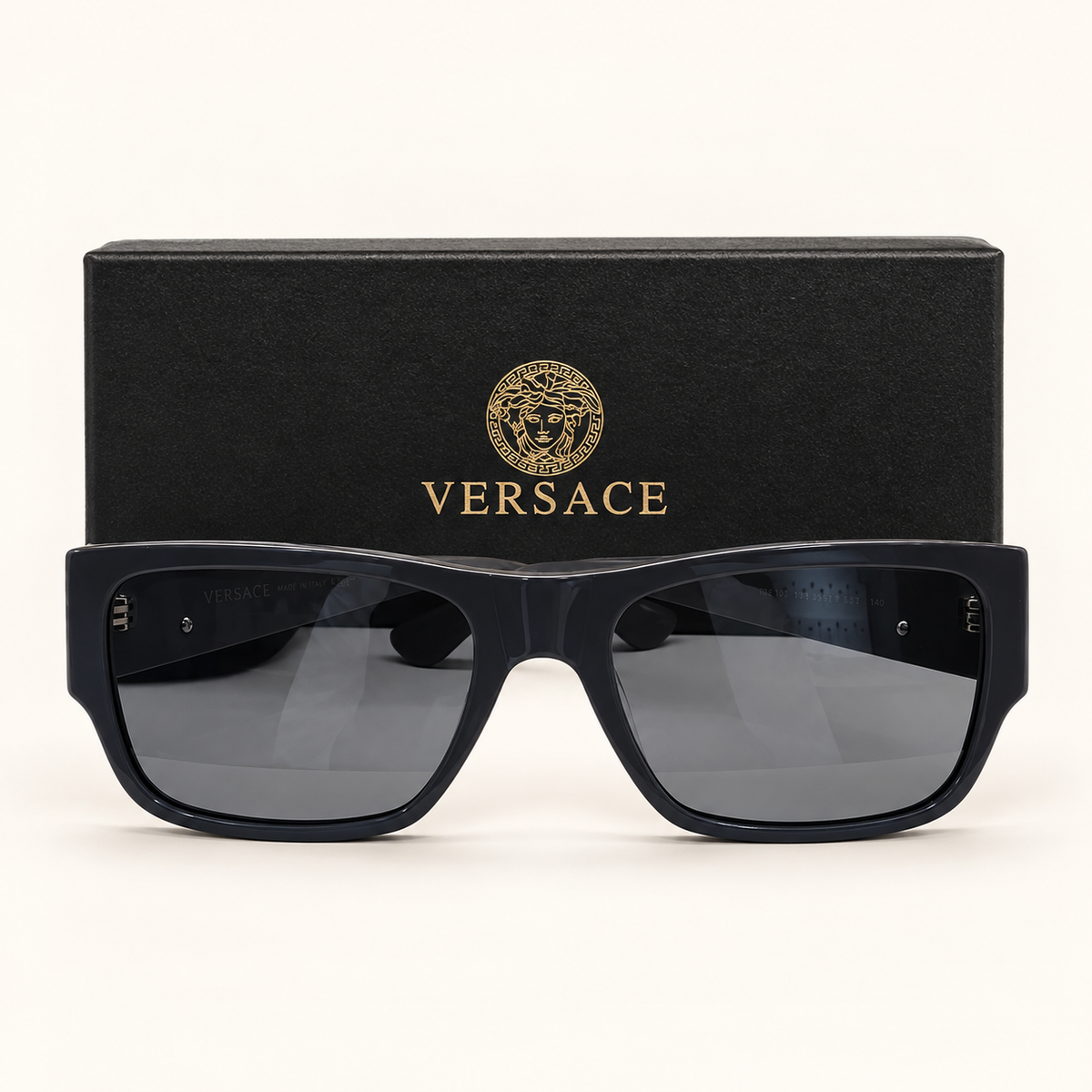 VRSC — Black Rectangular Sunglasses – Model 1